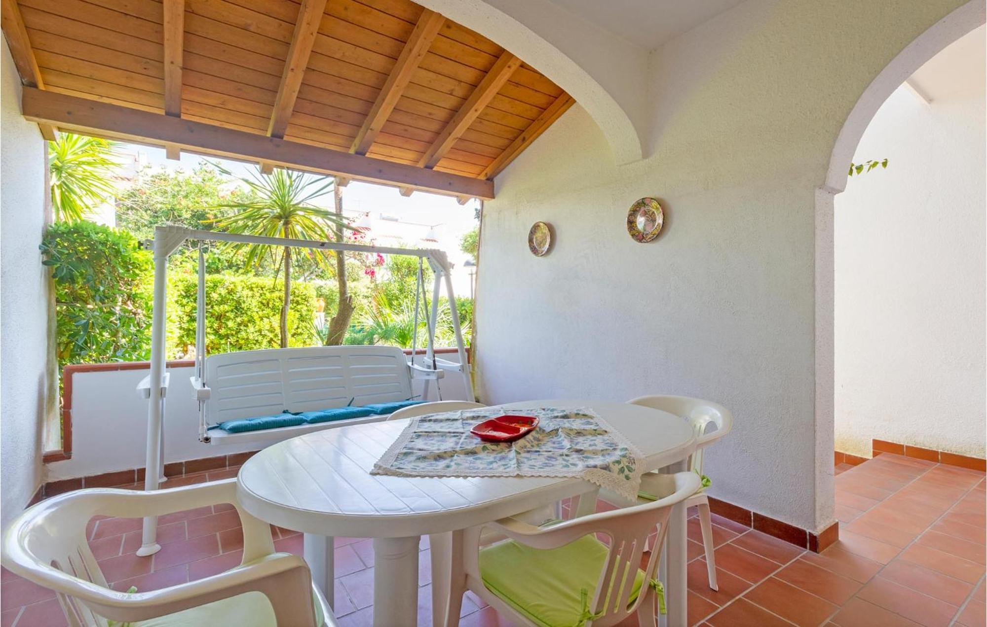 Awesome Home In Manduria With Kitchen מראה חיצוני תמונה